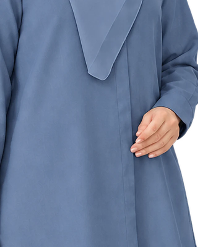 Close-up tekstur Cotton Lolis pada blouse Set Elora.
